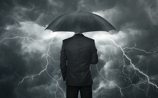 Risk Management & Compliance